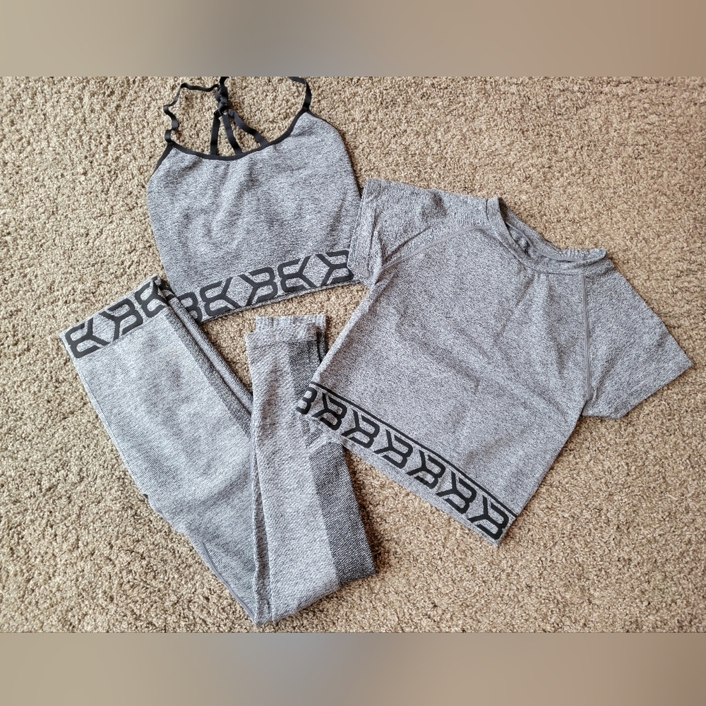 Better Bodies Rockaway seamless leggings, Astoria longline bra and crop tee - Picture 1 of 3
